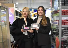 Yulma Amador Navarro and Andrea Guzmán with Berries Paradise are showing the company’s latest blueberry line, Sweet Bliss that was launched last week.